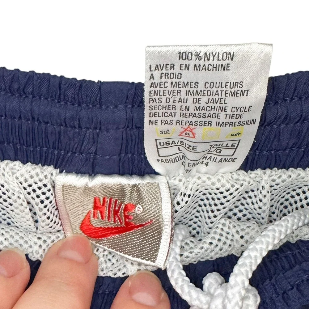 Nylon Mesh Lined Shorts Large Navy Blue‎ Vintage Swoosh Sporty Gorpcore 90s
